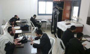 הר יונה לומדים בביה"מ תפארת בית יחזקאל