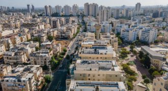 להשכרה יחידת דיור גדולה בבני ברק
